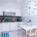 Penthouse Three Bedrooms Daire Sanremo