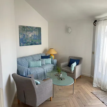 Penthouse Three Bedrooms Σαν Ρέμο