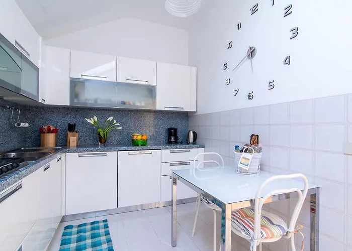 Penthouse Three Bedrooms Apartament San Remo
